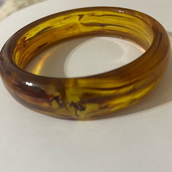 Apple Juice Bakelite Vintage Bangle - Picture 9 of 10